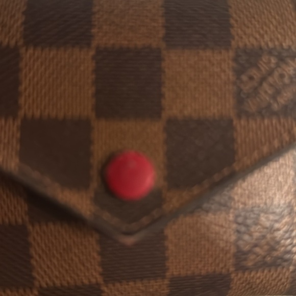 LV Victorine Wallet - Picture 10 of 11